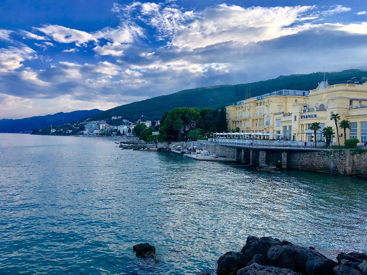 Holiday Home - Healthy House Opatija 0*,
