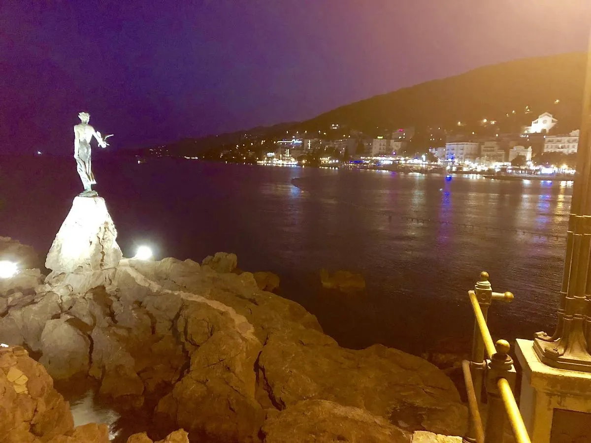 Holiday Home - Healthy House Opatija Villa
